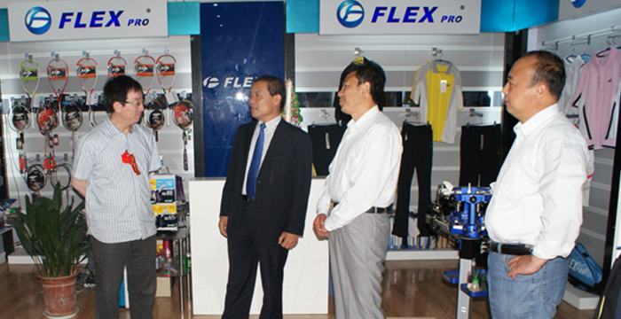 In 2010 the first “Meishi · FLEXPRO Cup” Lunan five cities radio and television table tennis badminton Friendly match